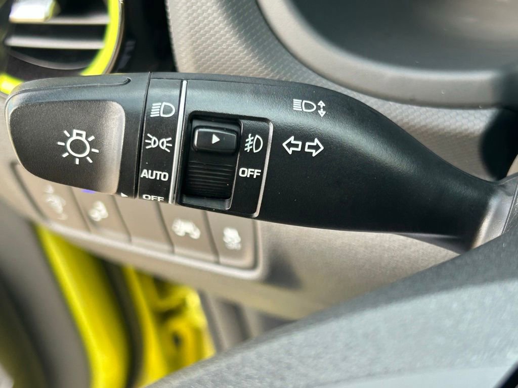 Used 2020 Hyundai Kona Limited image 23