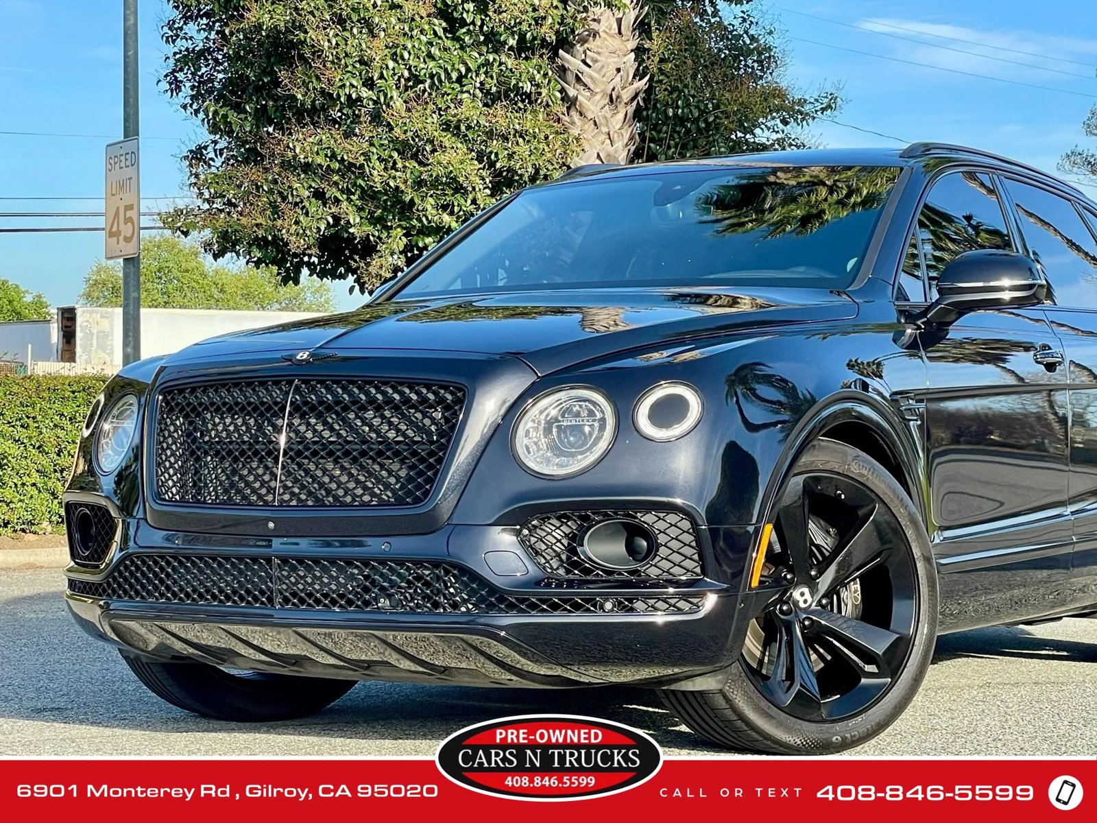 Used 2017 Bentley Bentayga image 55