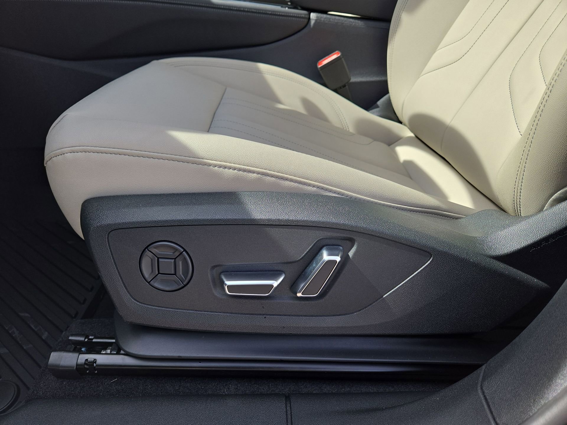 New 2026 Audi Q3 quattro 2.0T image 17