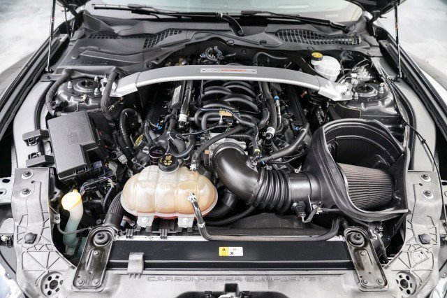 Used 2019 Ford Mustang Shelby GT350 w/ Technology Package image 34