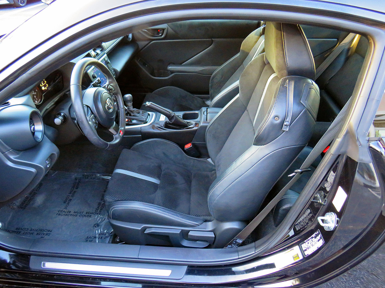 Used 2023 Toyota GR86 Premium image 11