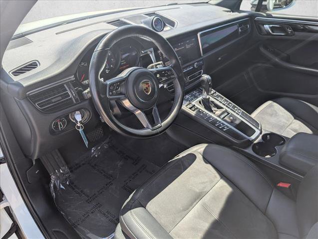 Used 2021 Porsche Macan AWD/4WD image 12