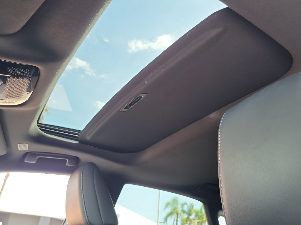 Used 2023 Lexus RX 350 Premium Plus w/ Cold Area Package FWD image 18
