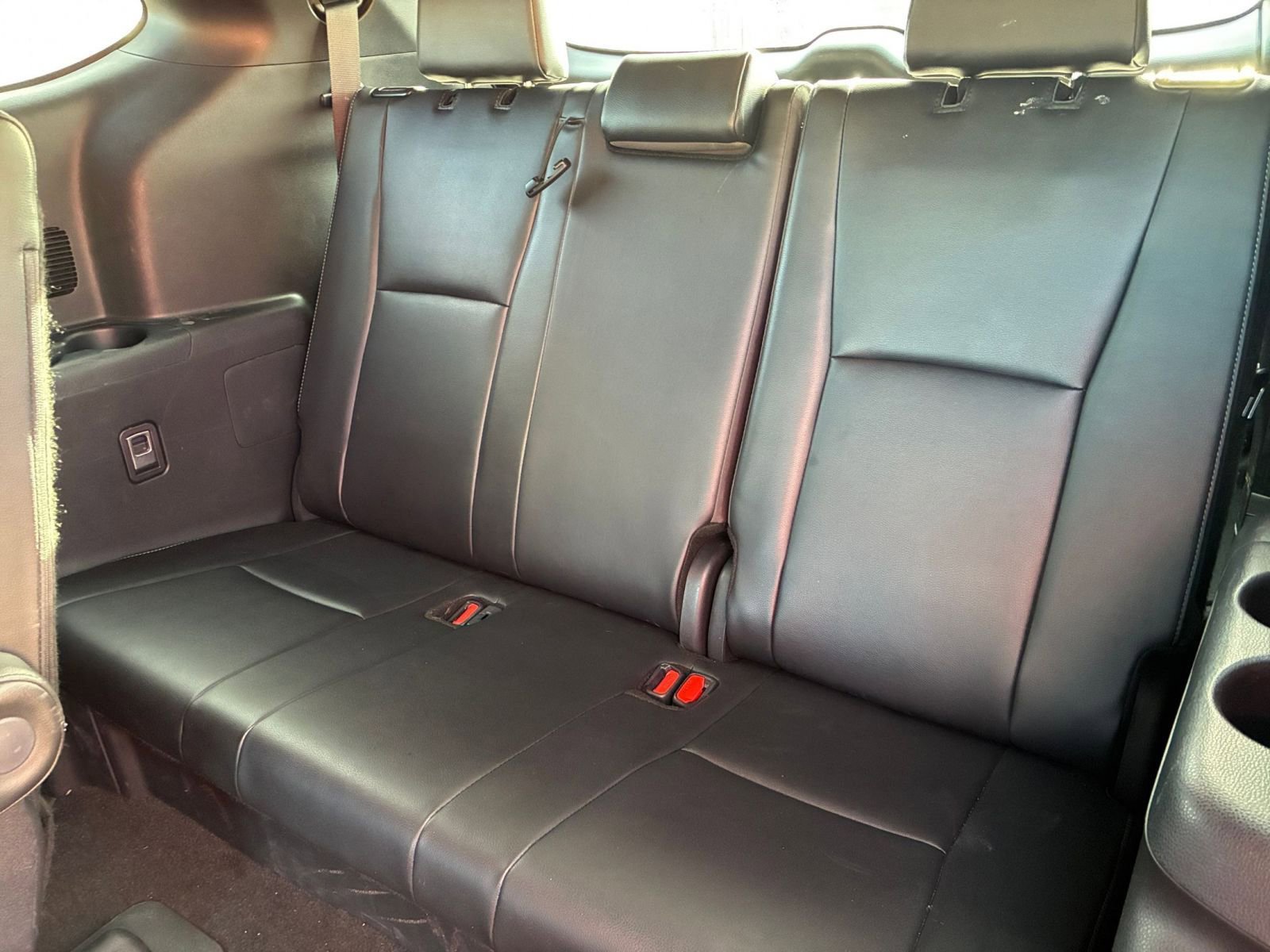 Used 2025 Toyota Highlander XSE image 33