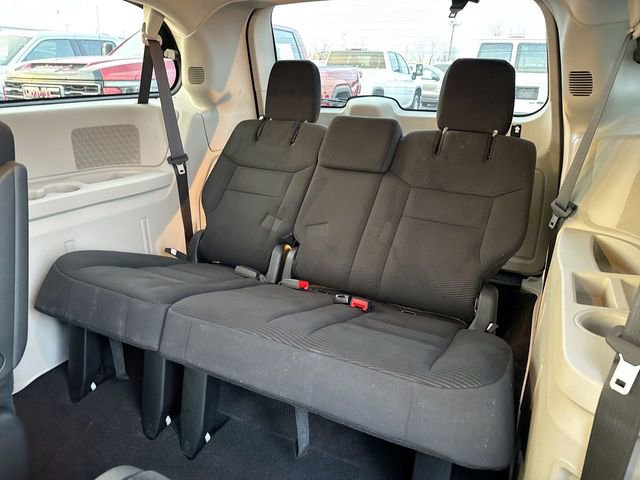 Used 2020 Dodge Grand Caravan SE w/ UConnect Hands-Free Group FWD image 23