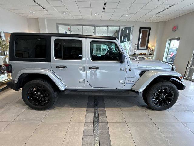 Used 2023 Jeep Wrangler Unlimited Sahara w/ Cold Weather Group image 2