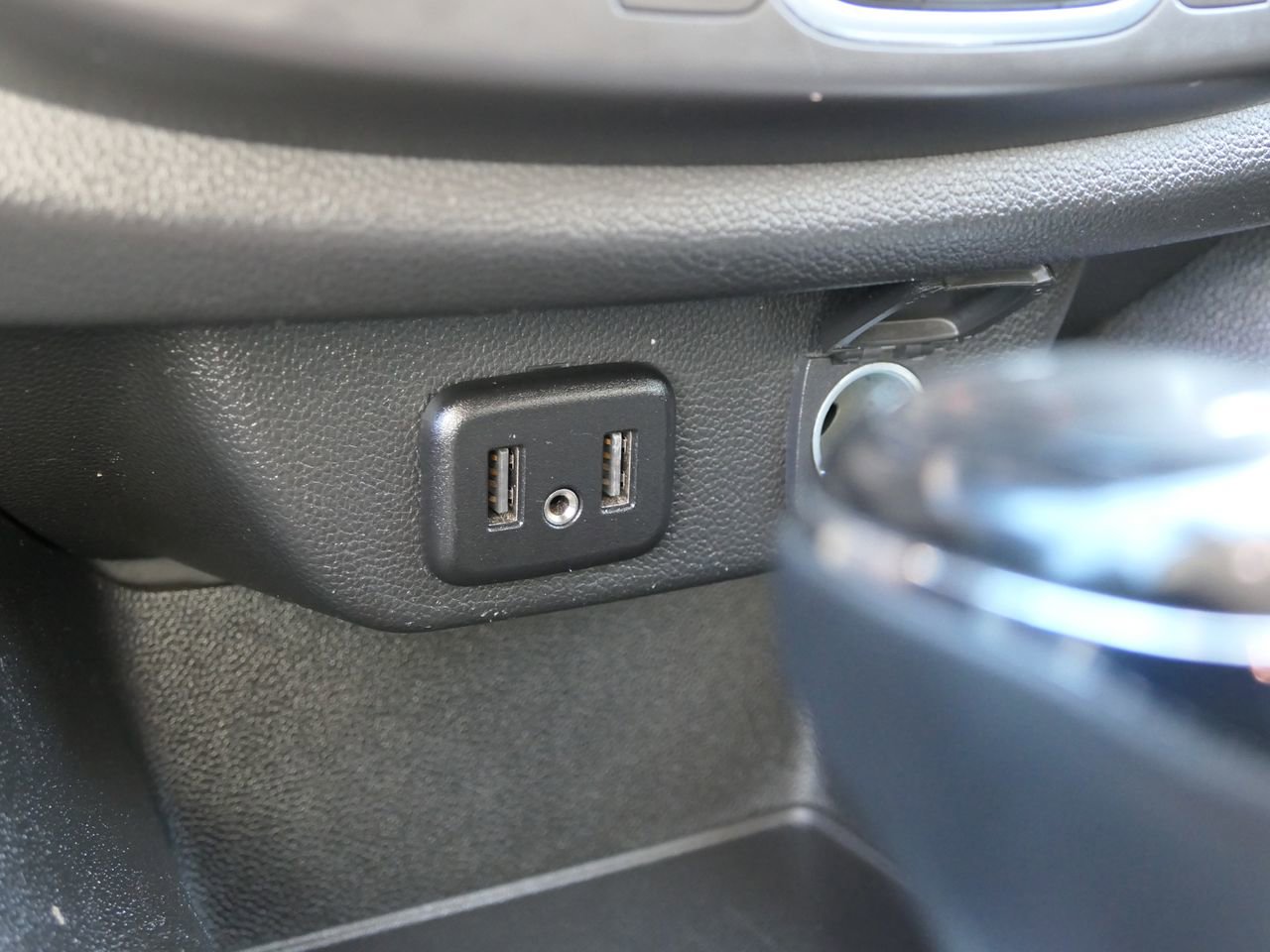 Used 2020 Chevrolet Traverse LS w/ LPO, Blackout Package image 21