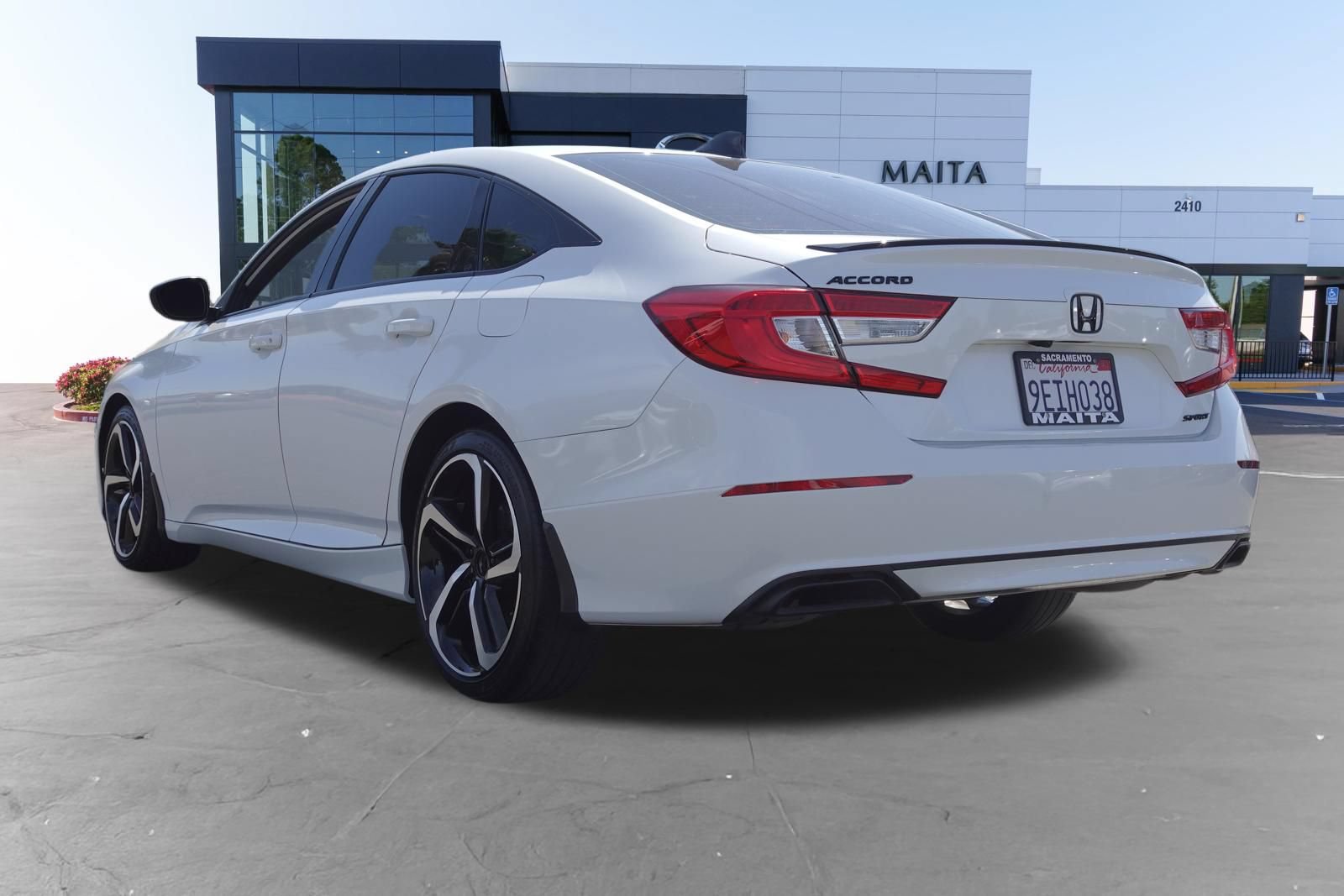 Used 2022 Honda Accord Sport image 5
