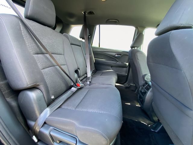 Used 2021 Honda Passport Sport image 14