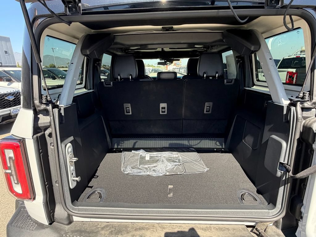 New 2026 Ford Bronco Badlands AWD/4WD image 17