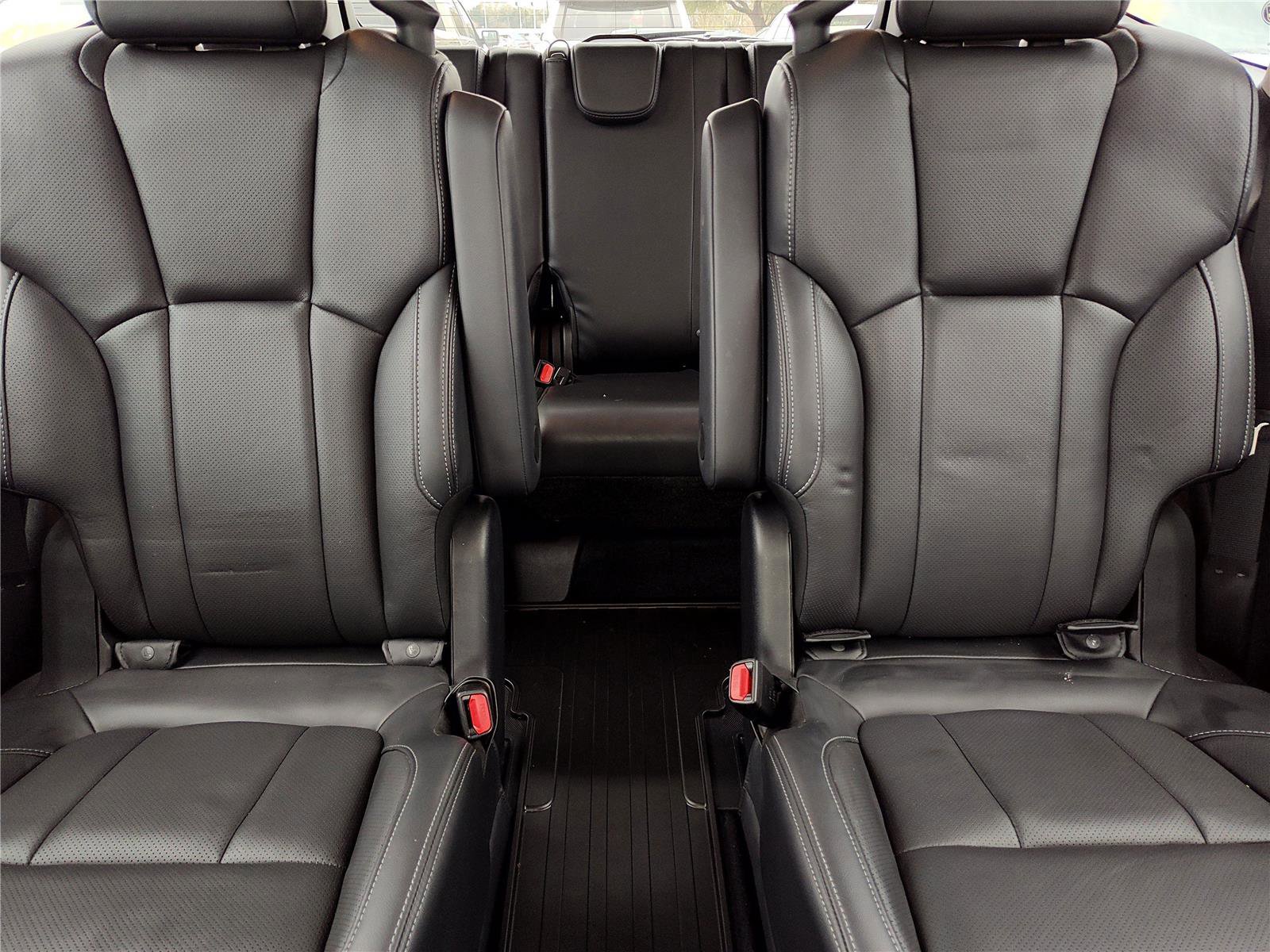 Used 2021 Subaru Ascent Touring w/ Popular Package #2 image 29