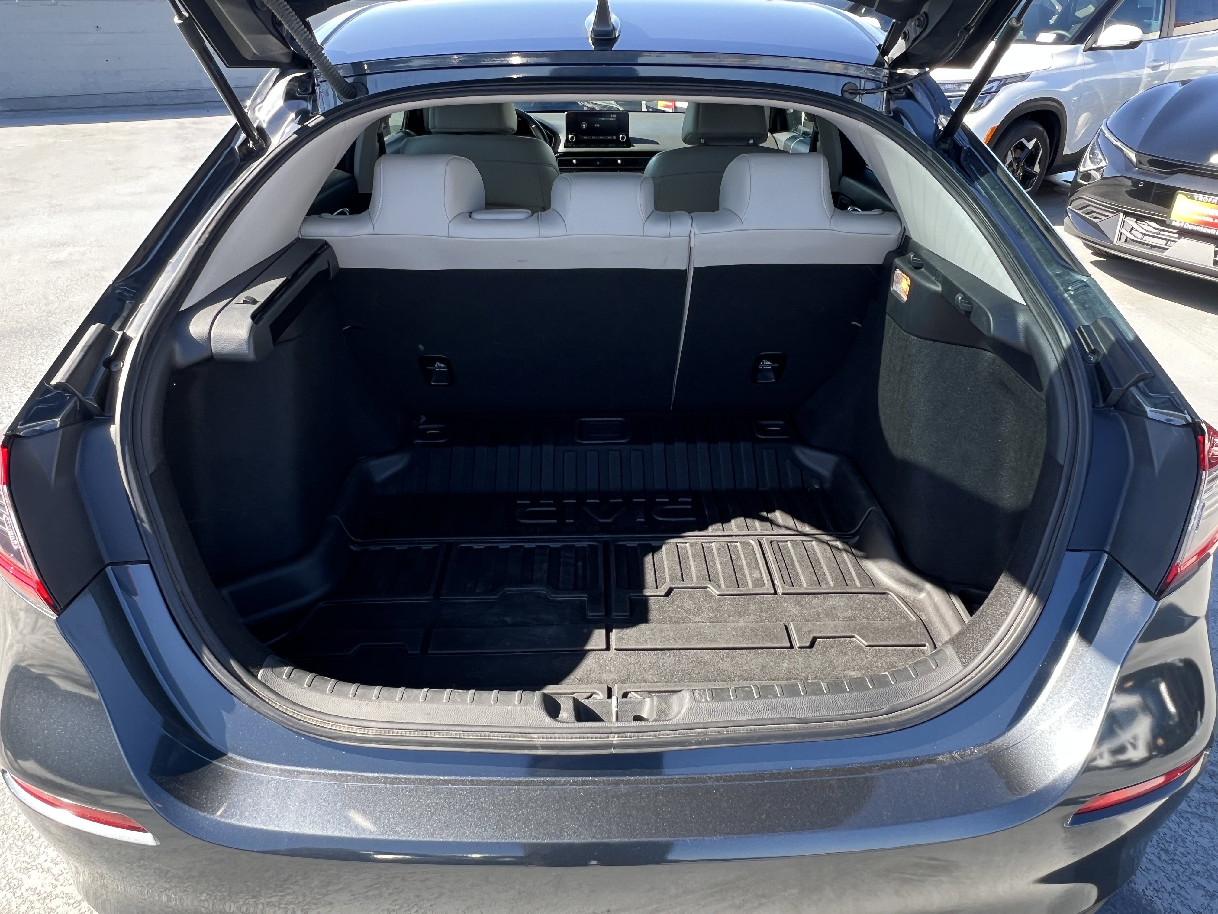 Used 2024 Honda Civic EX-L image 22