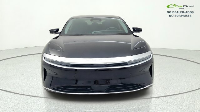 Used 2025 Lucid Air Pure RWD image 2