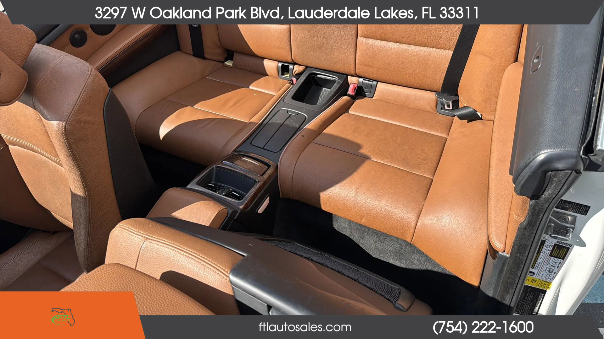 Used 2010 BMW 335i Convertible image 25