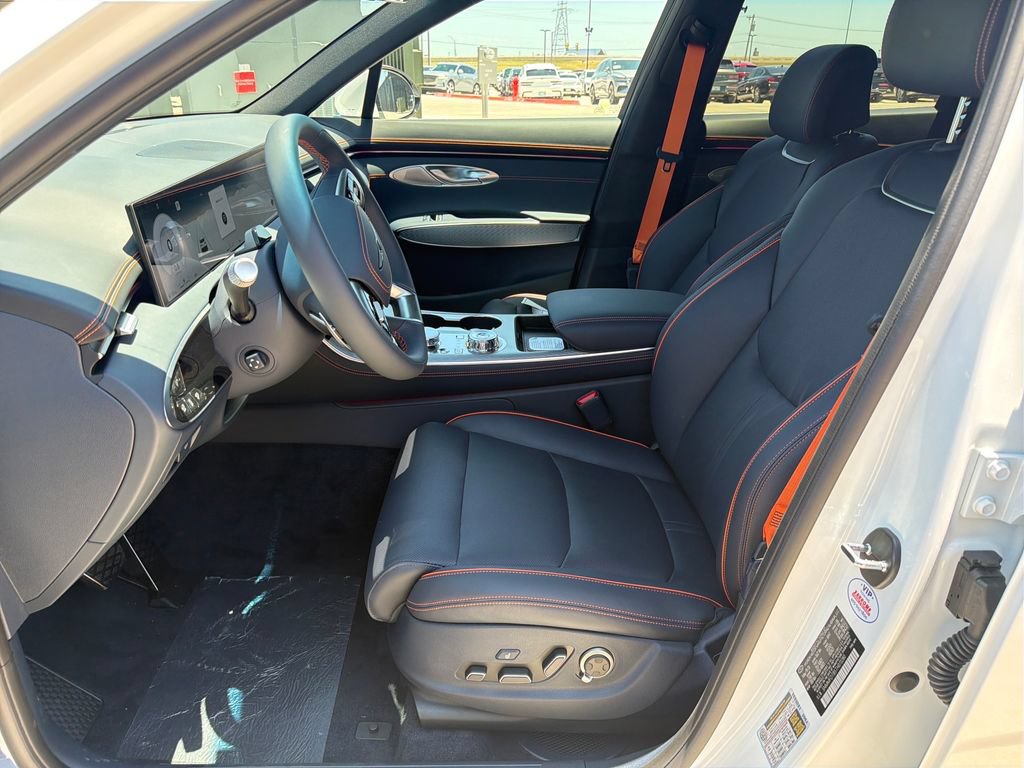 New 2026 Genesis GV70 2.5T Sport Prestige AWD/4WD image 9