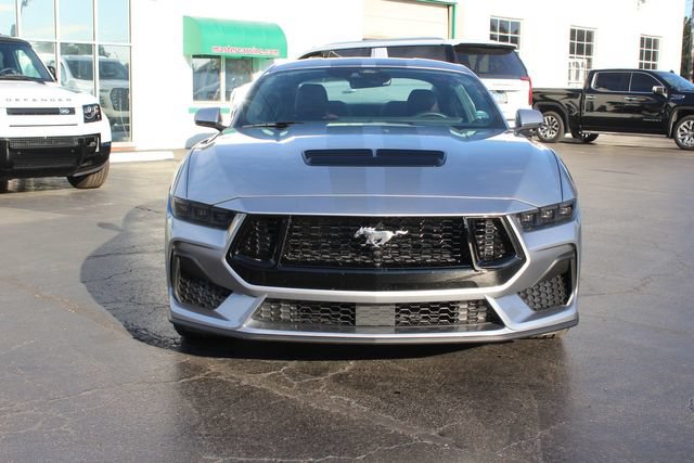Used 2026 Ford Mustang GT Premium RWD image 8