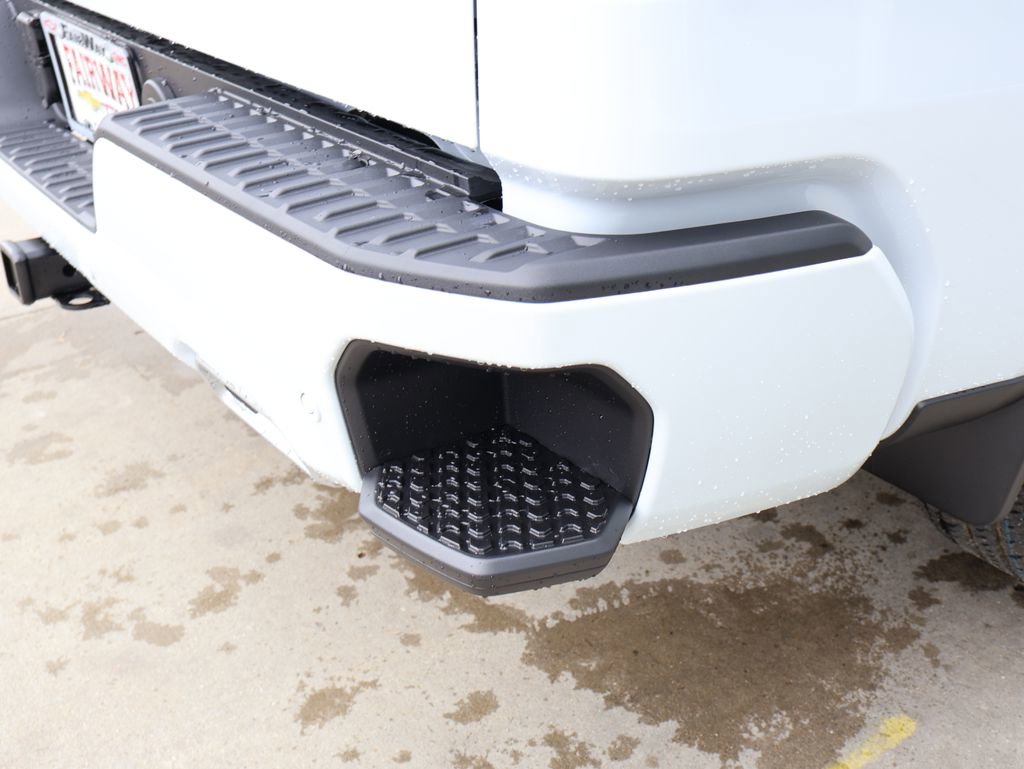 New 2026 Chevrolet Silverado 1500 High Country AWD/4WD image 38