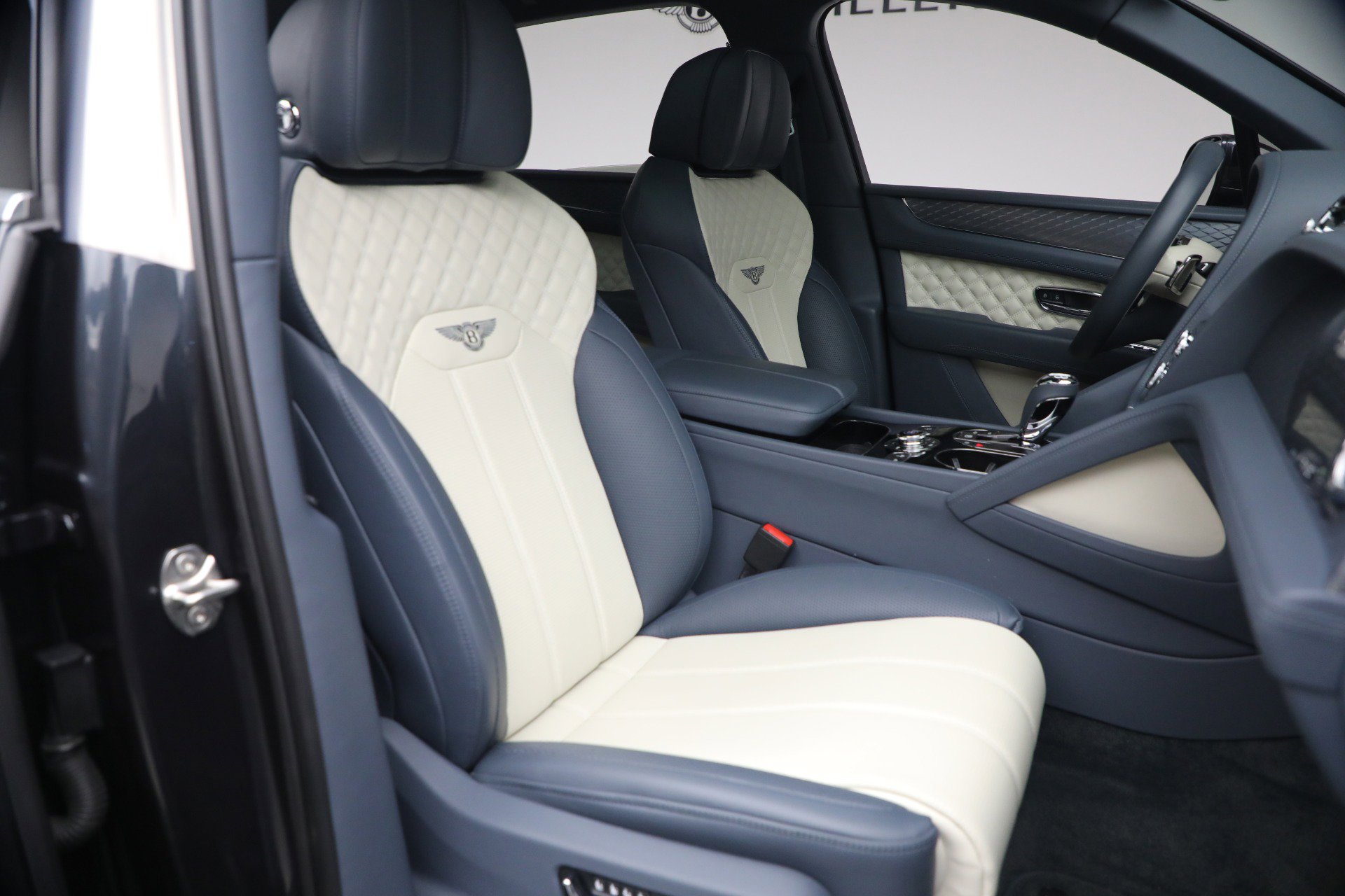 Certified 2021 Bentley Bentayga Speed image 29