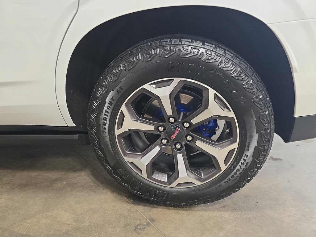 Certified 2026 GMC Yukon AT4 Ultimate AWD/4WD image 38
