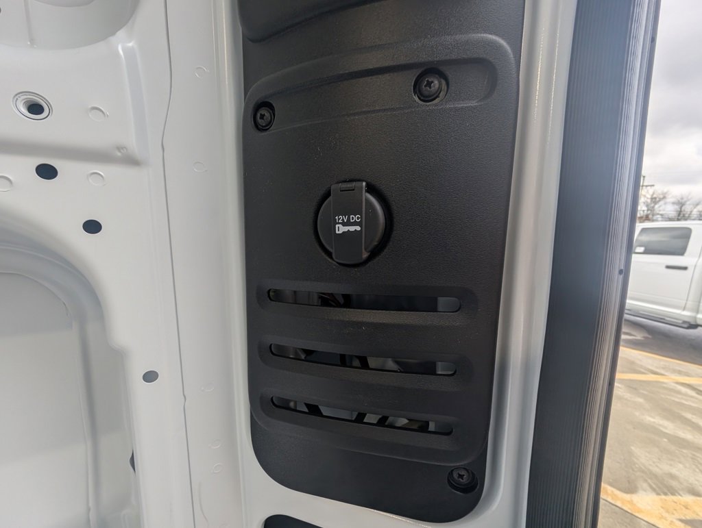 New 2026 RAM ProMaster 1500 w/ Quick Order Package 22G SLT image 38