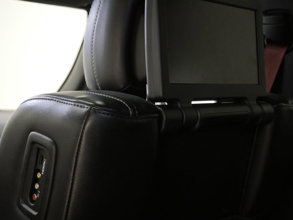 Used 2019 Dodge Durango SRT w/ Technology Group AWD/4WD image 26