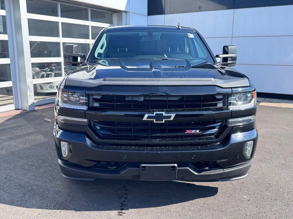 Used 2017 Chevrolet Silverado 1500 LTZ Z71 w/ Midnight Edition image 7