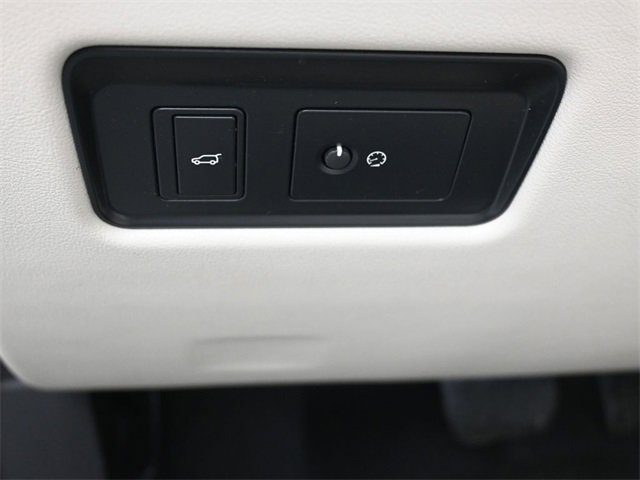 Used 2021 Jaguar F-PACE S image 21