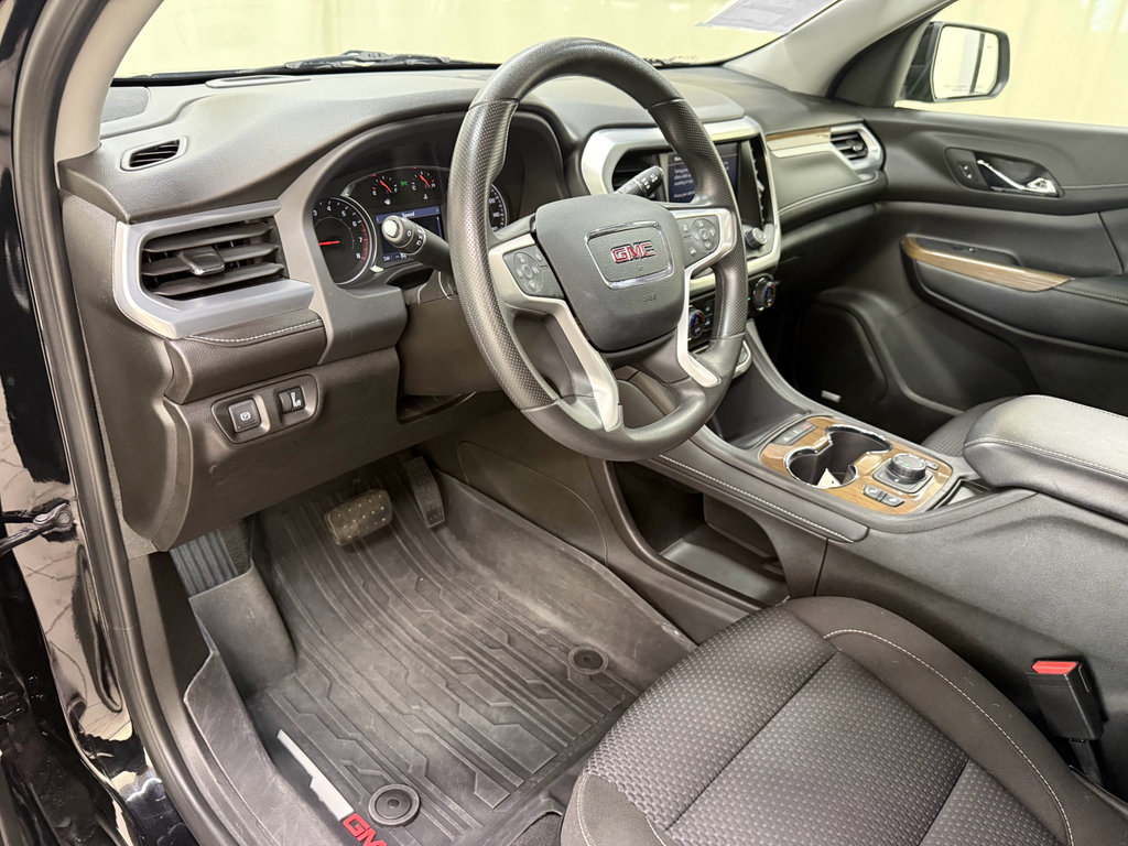 Certified 2023 GMC Acadia SLE w/ Driver Convenience Package FWD image 33