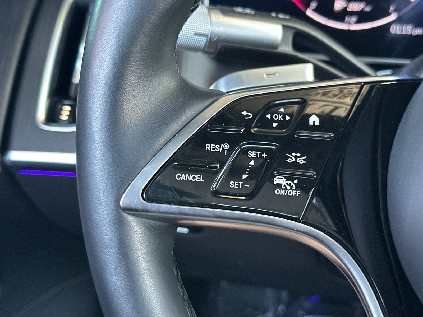 Certified 2022 Mercedes-Benz S 500 4MATIC image 28
