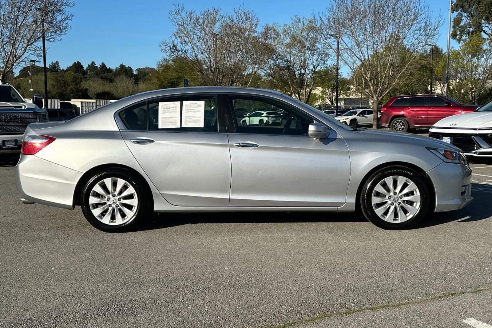 Used 2013 Honda Accord EX image 3