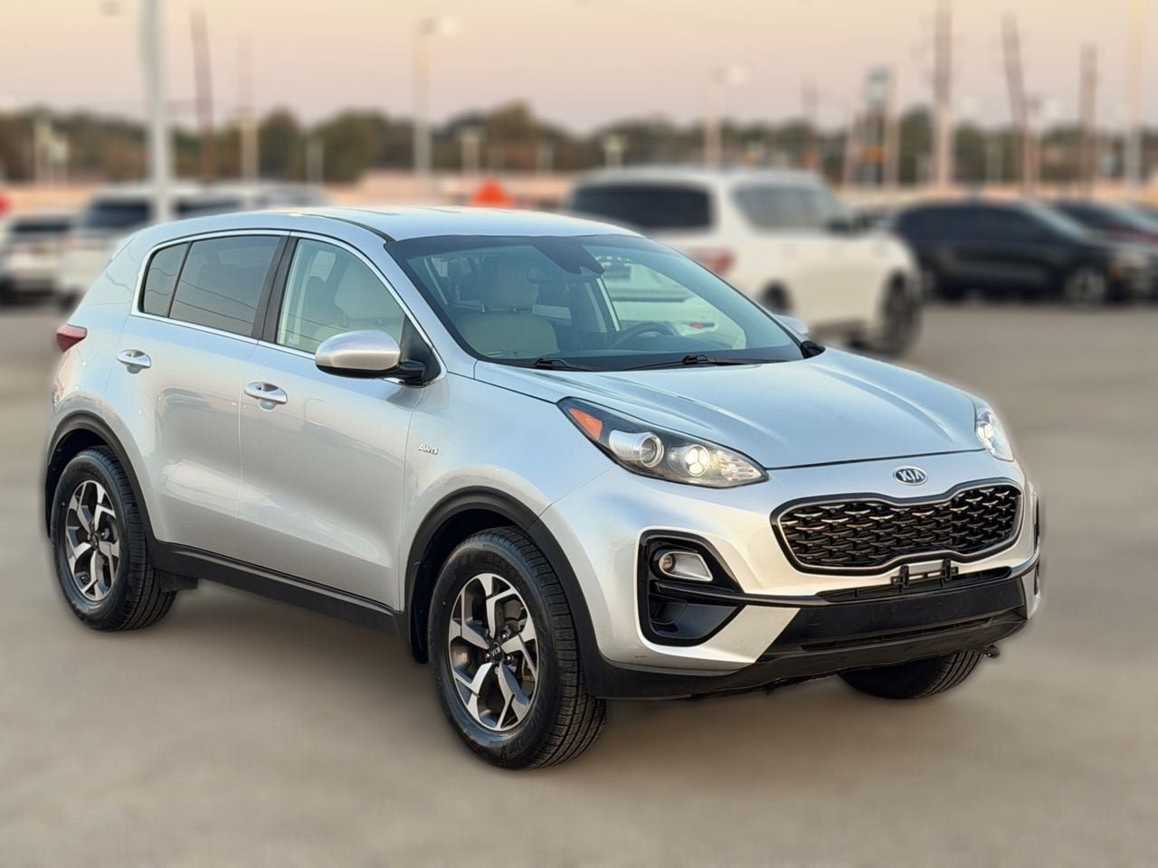 Used 2020 Kia Sportage LX AWD/4WD image 4
