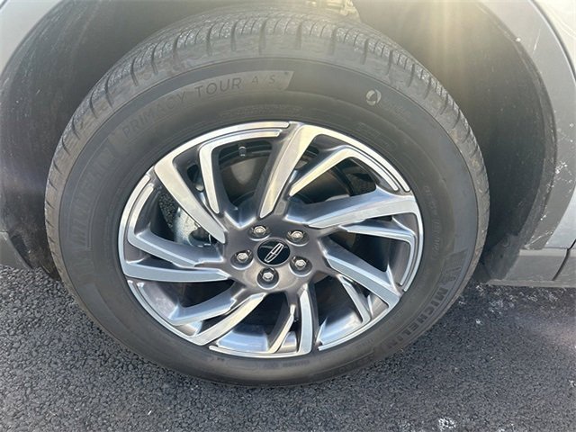 Used 2024 Lincoln Corsair AWD w/ Equipment Group 101A image 10
