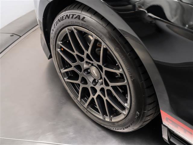 Used 2013 Ford Mustang Shelby GT500 RWD image 16