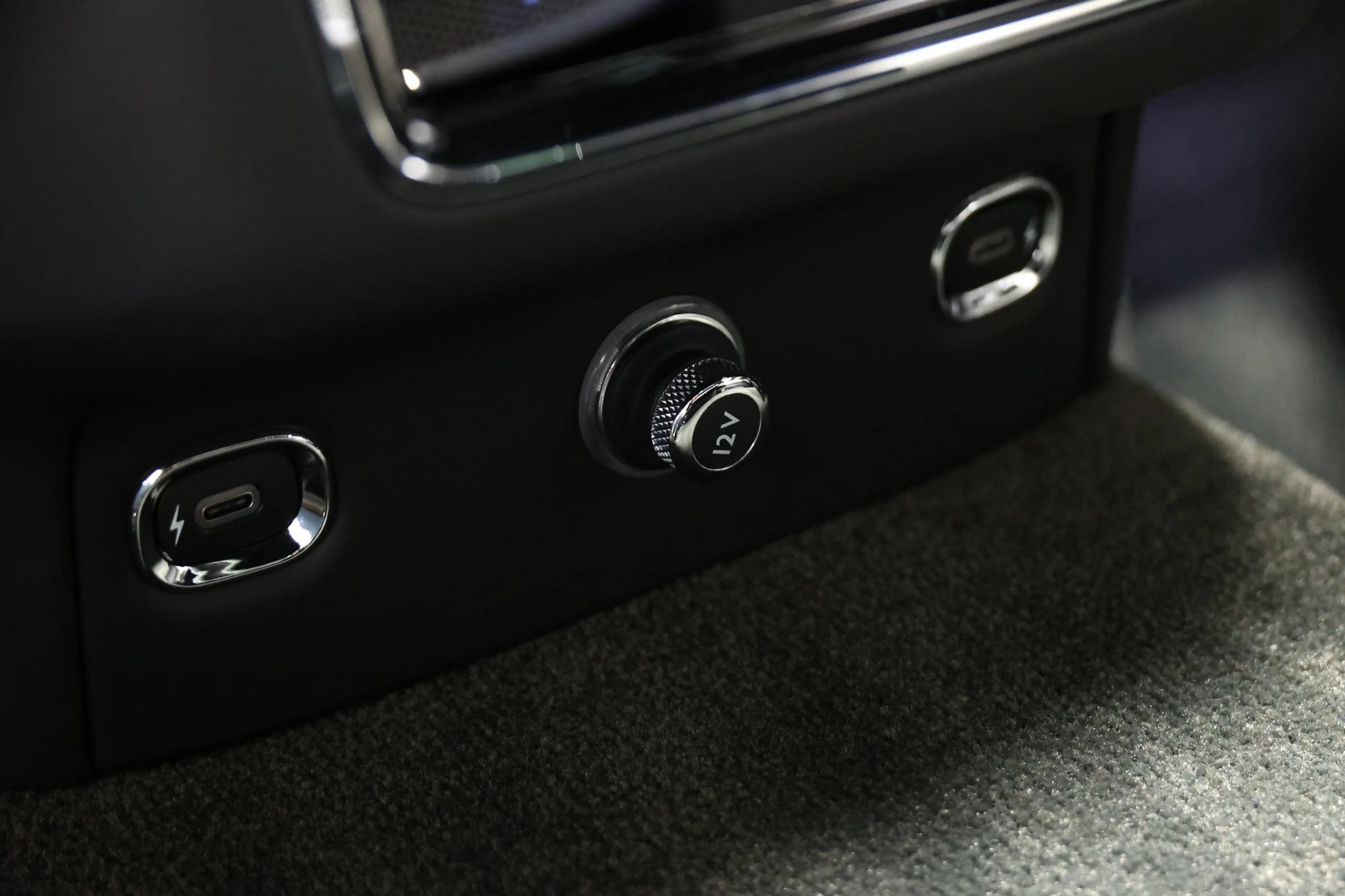 Used 2021 Bentley Bentayga w/ First Edition Specification AWD/4WD image 67