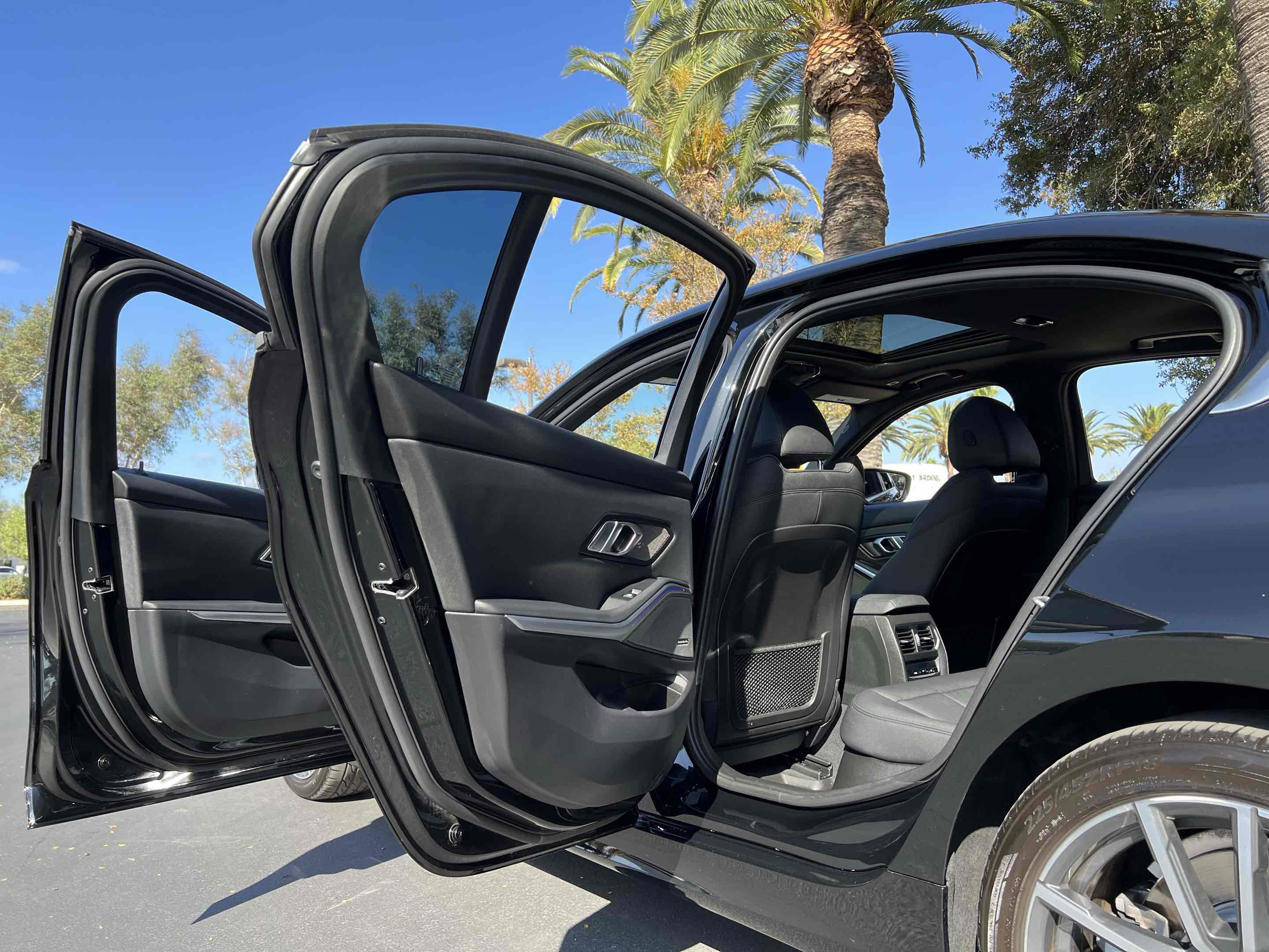 Used 2021 BMW 330e image 56