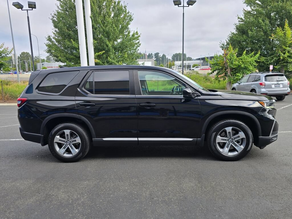 Certified 2023 Honda Pilot EX-L image 7