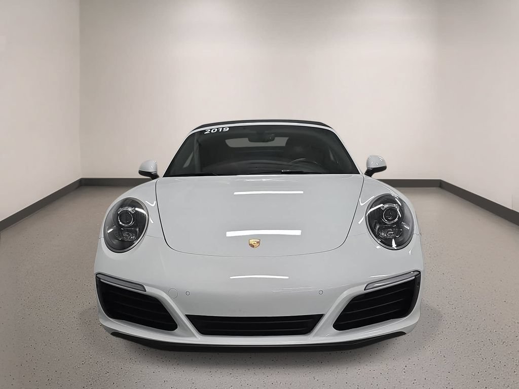 Certified 2019 Porsche 911 Carrera RWD image 9