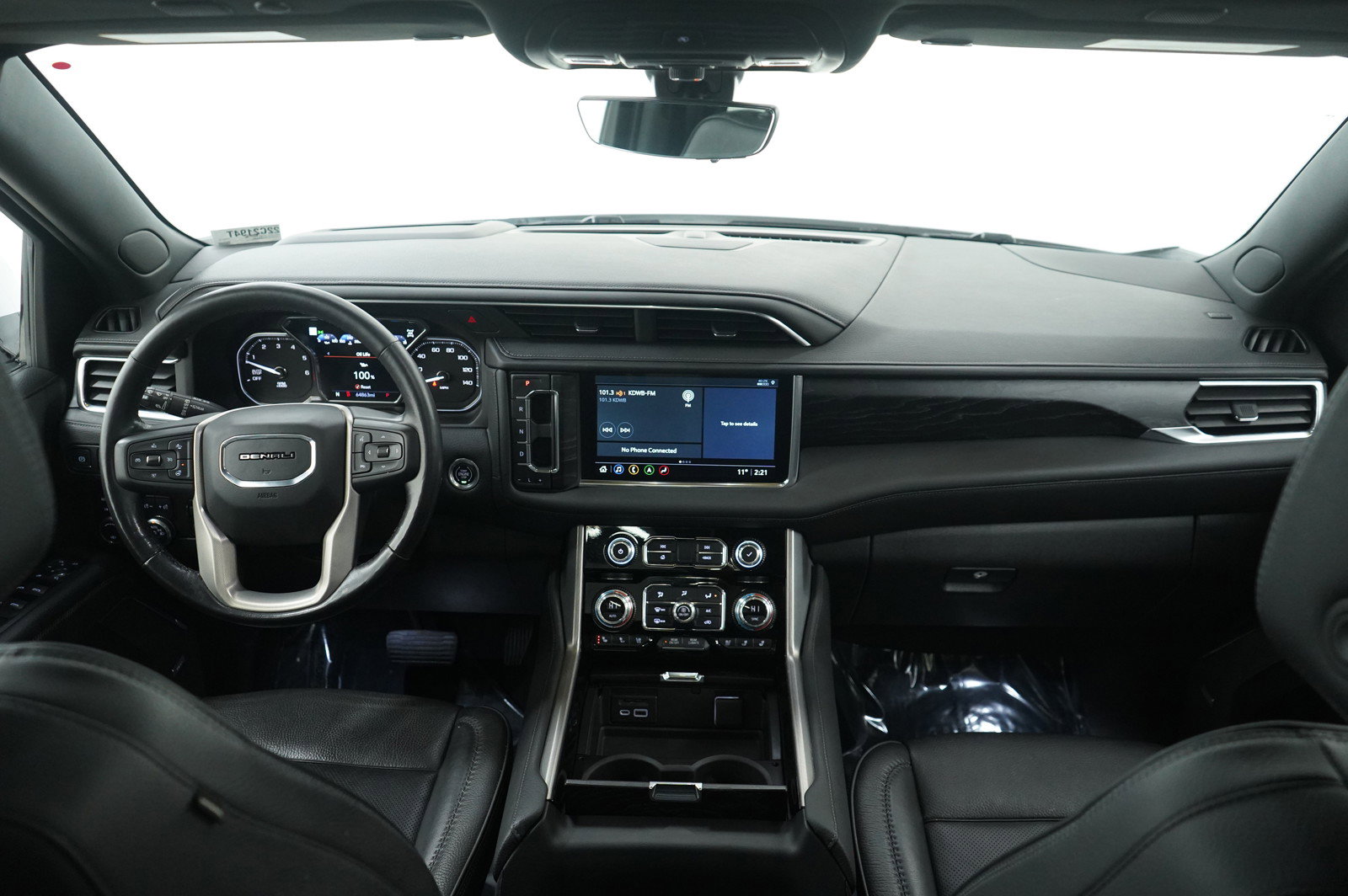 Used 2021 GMC Yukon Denali w/ Denali Ultimate Package image 16