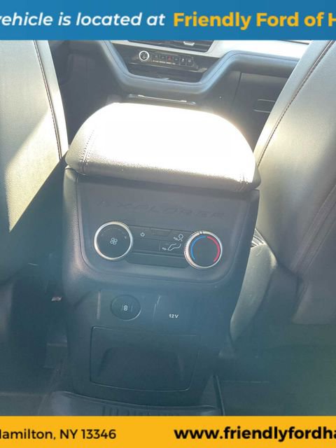Used 2025 Ford Explorer Active w/ Active Comfort Package AWD/4WD image 41