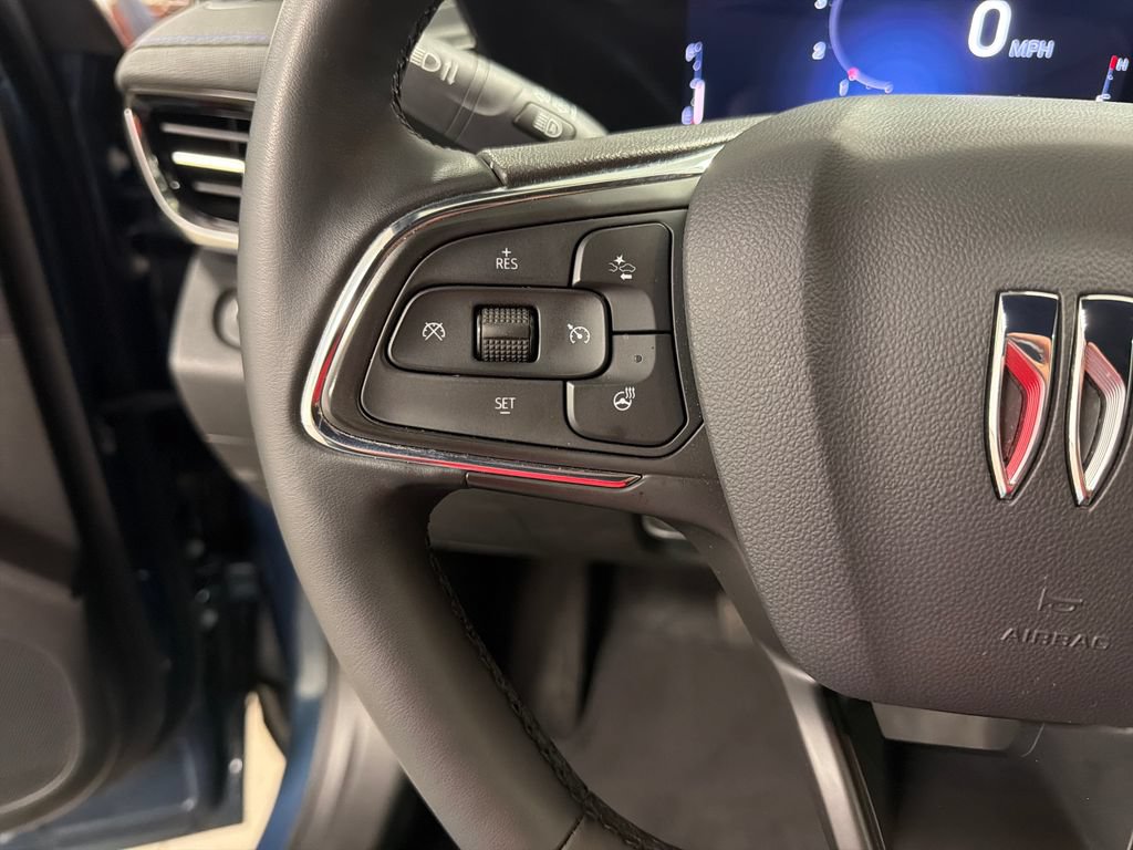 Used 2025 Buick Envista Sport Touring w/ Convenience I Package FWD image 30