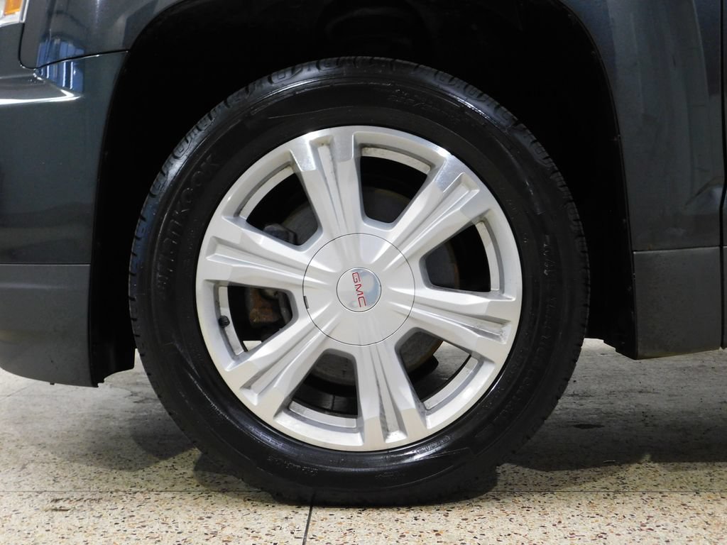 Used 2017 GMC Terrain SLE w/ Convenience Package AWD/4WD image 18