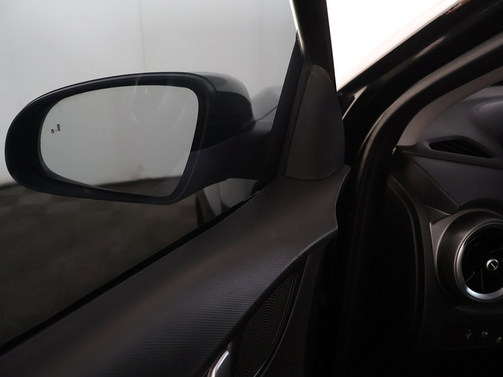 Used 2022 Hyundai Kona Limited w/ Cargo Package FWD image 36