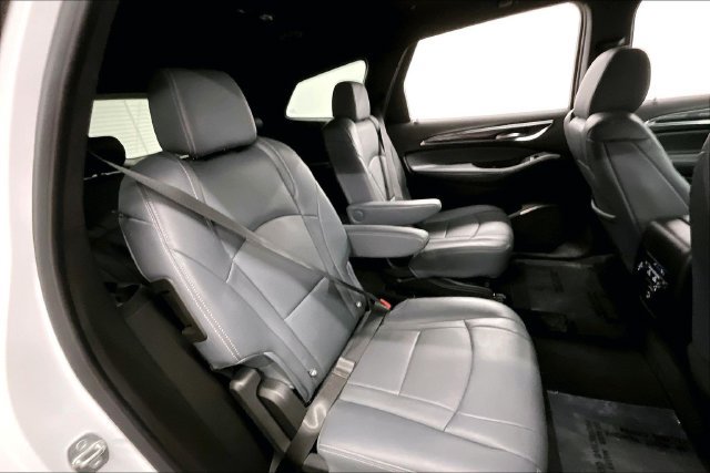Used 2023 Buick Enclave Essence FWD image 24