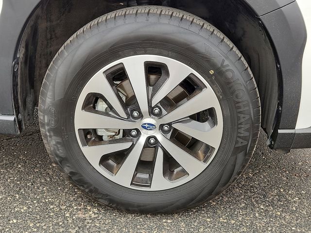 Certified 2025 Subaru Outback Premium w/ Popular Package #1A image 7
