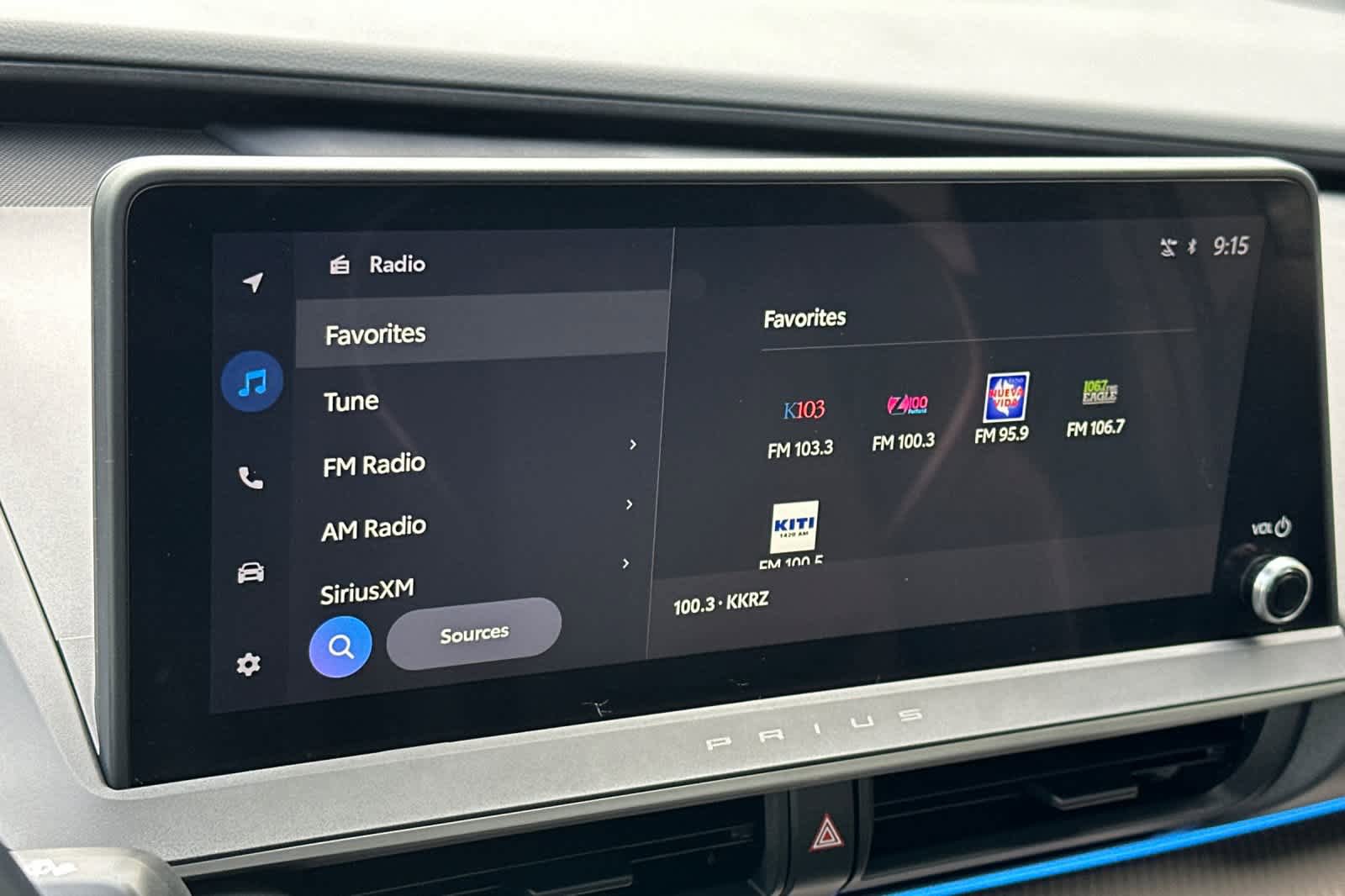 Used 2024 Toyota Prius XLE AWD/4WD image 18