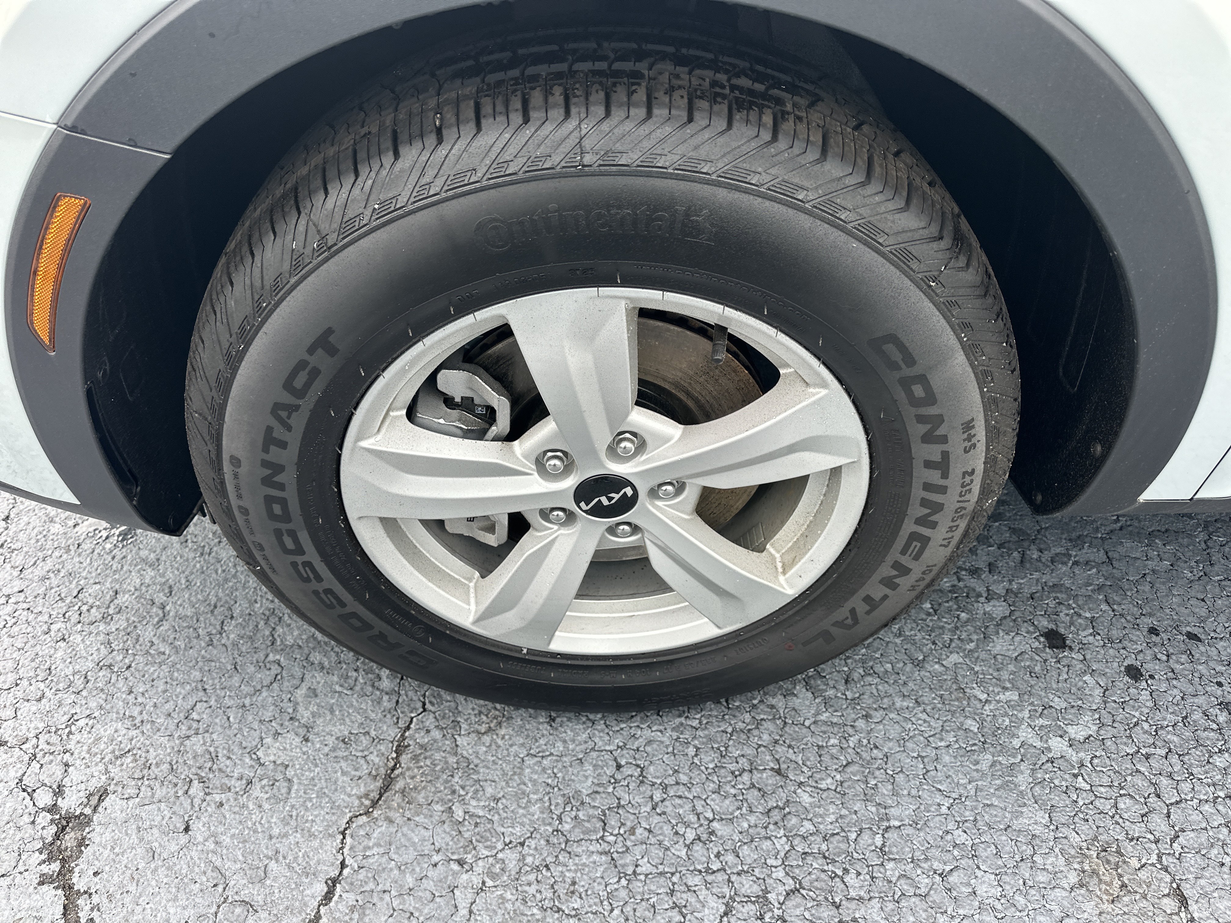 New 2026 Kia Sorento LX FWD image 21