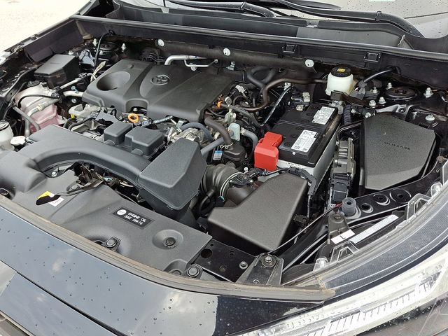 Certified 2023 Toyota RAV4 XLE Premium AWD/4WD image 27