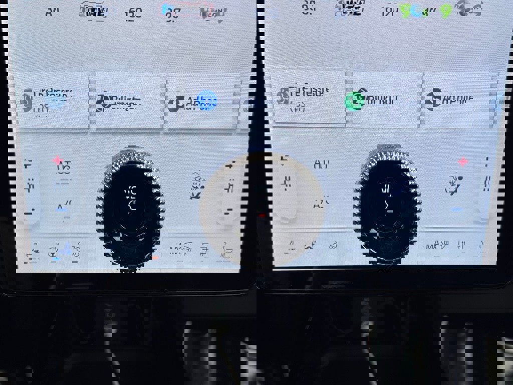 New 2025 Ford Mustang Mach-E Premium image 13