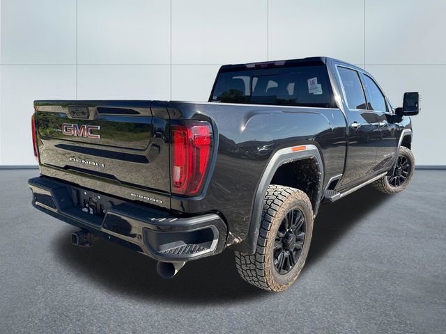 Used 2022 GMC Sierra 3500 Denali w/ Denali Black Diamond Edition AWD/4WD image 4