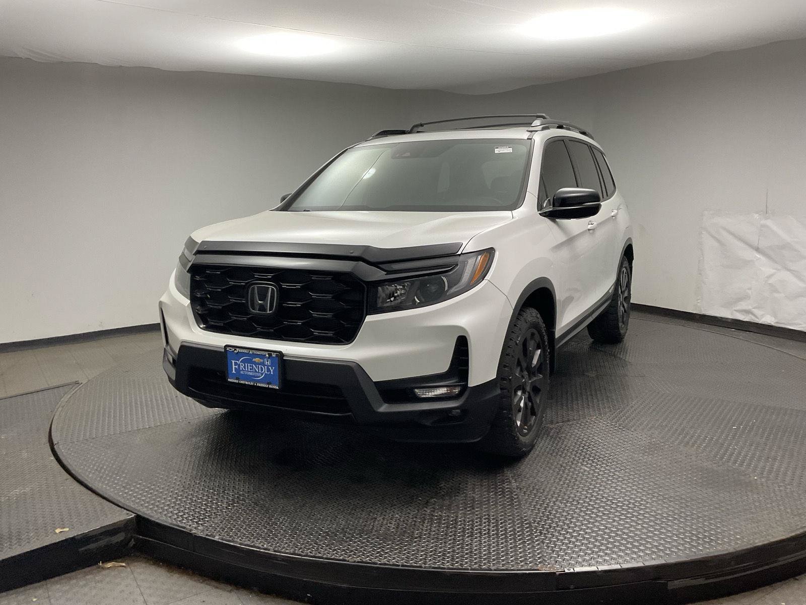 Used 2022 Honda Passport Elite image 3